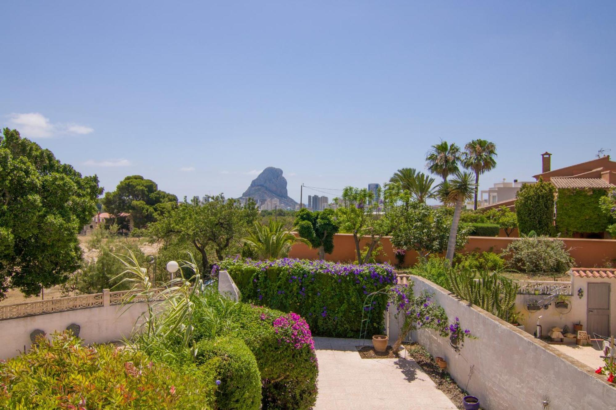 Bungalow Con Piscina - Calpepark Bagian luar foto